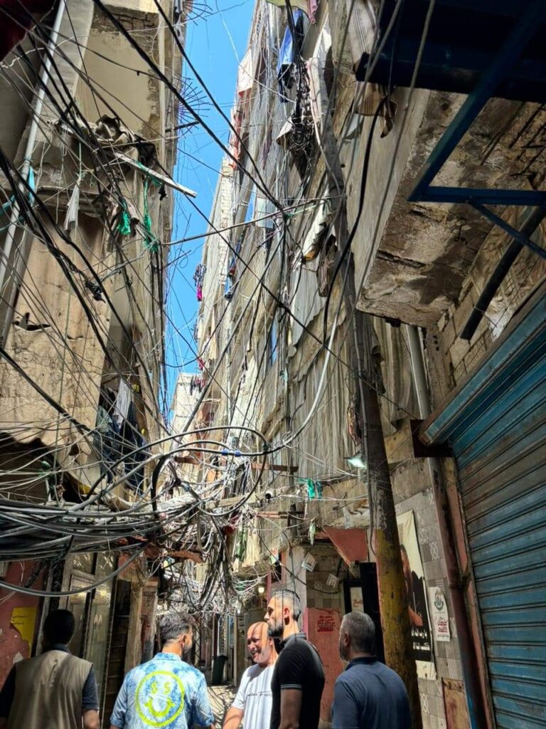 ضمن سلسلة الزيارات الدورية للمخيمات الفلسطينية في مختلف المناطق