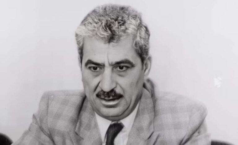 الشاعر الفلسطيني توفيق زياد وكلمات للوطن