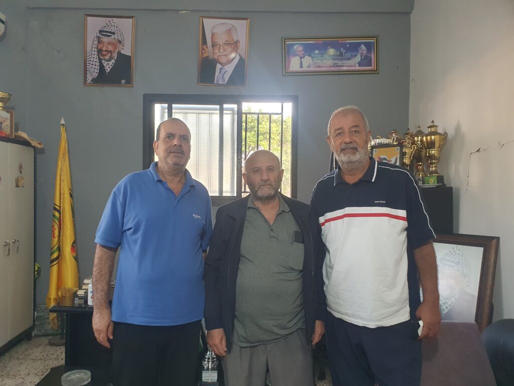 حداد والحلبي يزوران مخيمات صور