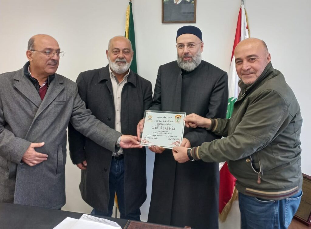 اللجان الشعبية تكرم مفتي بعلبك والهرمل