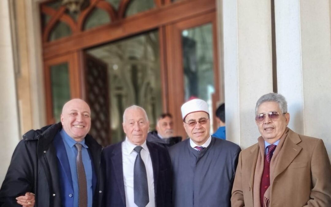 المركز الإسلامى الكبير يقيم اربع صلوات لعيد الفطر فى روما