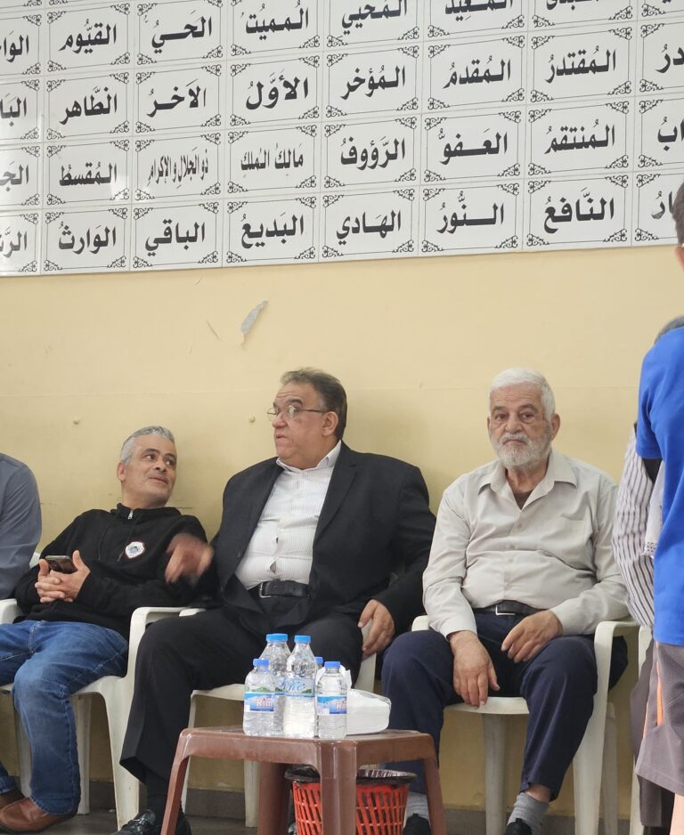 ممثلا معالي السيدة الحريري .. صفدية يعزي بالدكتور منصور كامل منصور