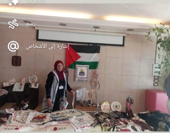 صبحية كريم : “التطريز سلاحي لمقاومة الاحتلال وحفظ التراث الفلسطيني”