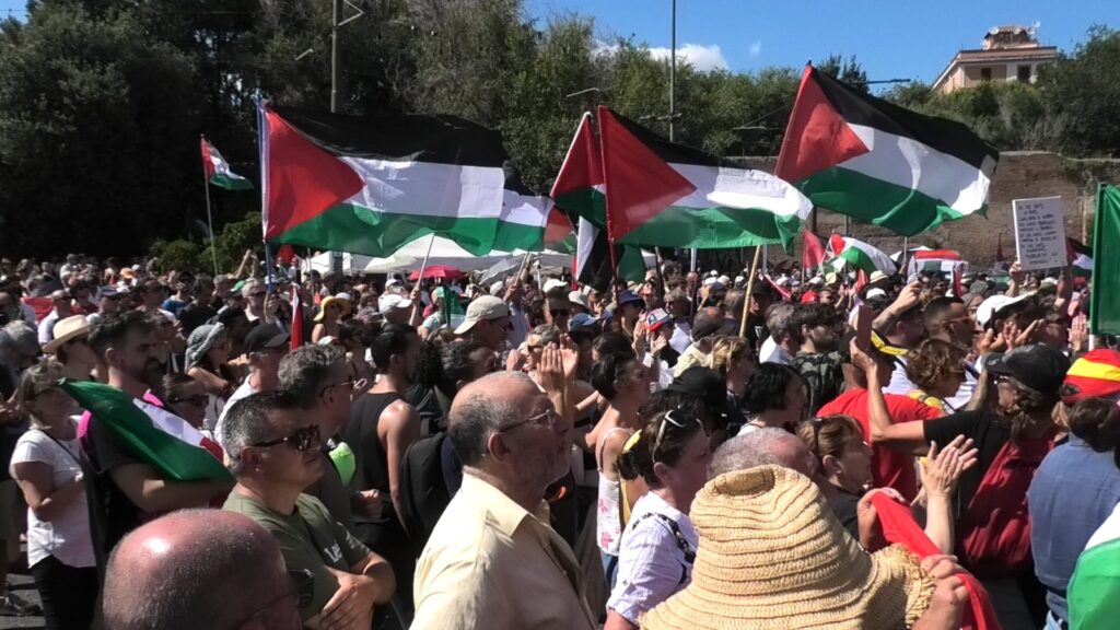 “ليس باسمي”… روما تنتصر لغزة وتدين الصمت العالمي