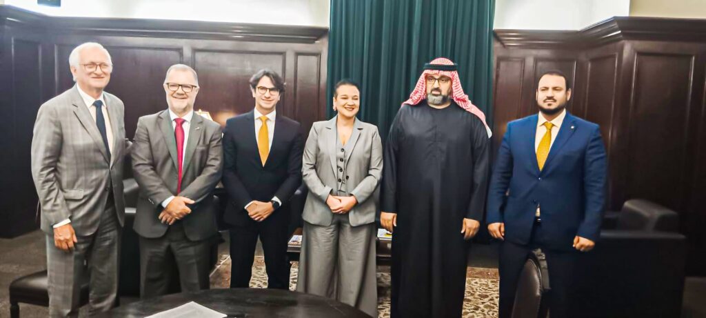 “بريكس 17: الإمارات والبرازيل يطلقان أضخم صندوق استثماري تنموي بأكثر من 100 مليار  دولار