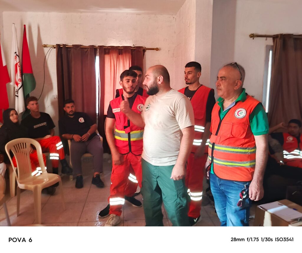 جمعية المساعدات الشعبية النروجية peoples aid Norwegian بالتنسيق مع المركز اللبناني للاعمال المتعلقة بالالغامو وحدة التدخل الصحي