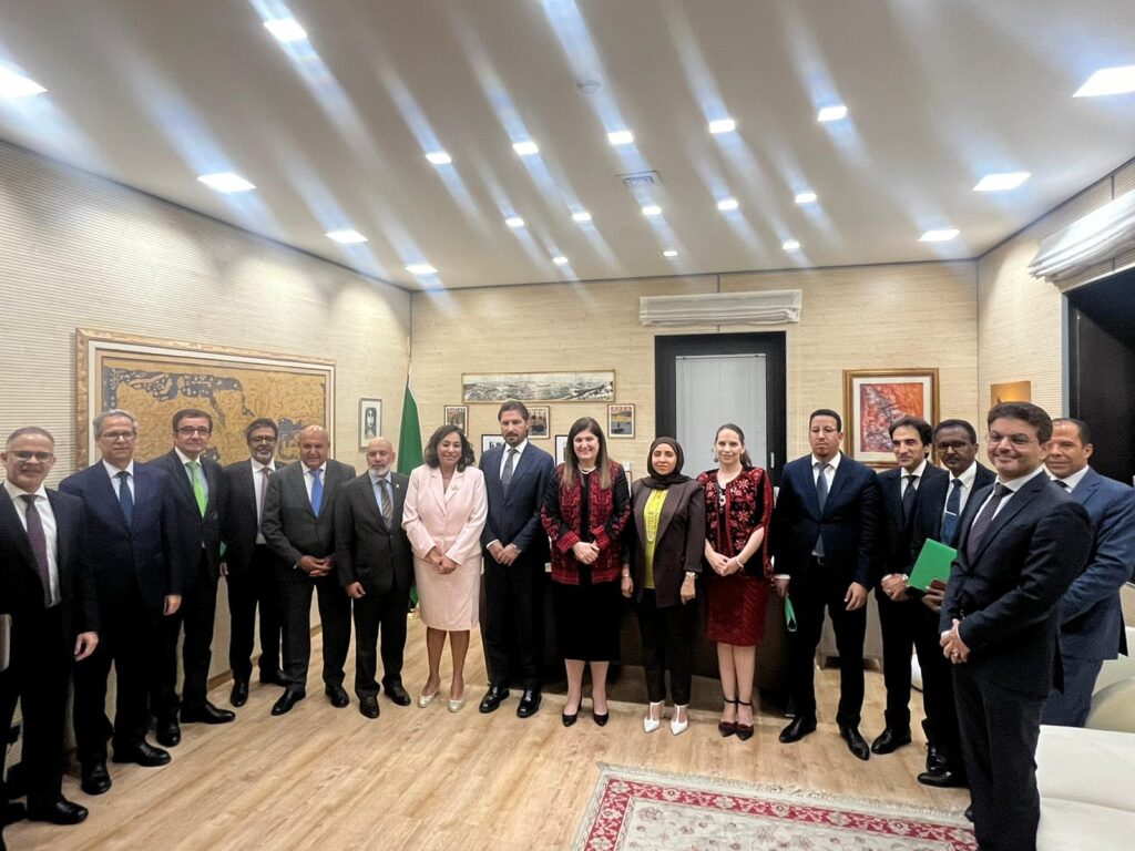 الوزيرة شاهين تلتقي بعثة جامعة الدول العربية والسفراء العرب في روما: تأكيد على وحدة الموقف العربي تجاه فلسطين