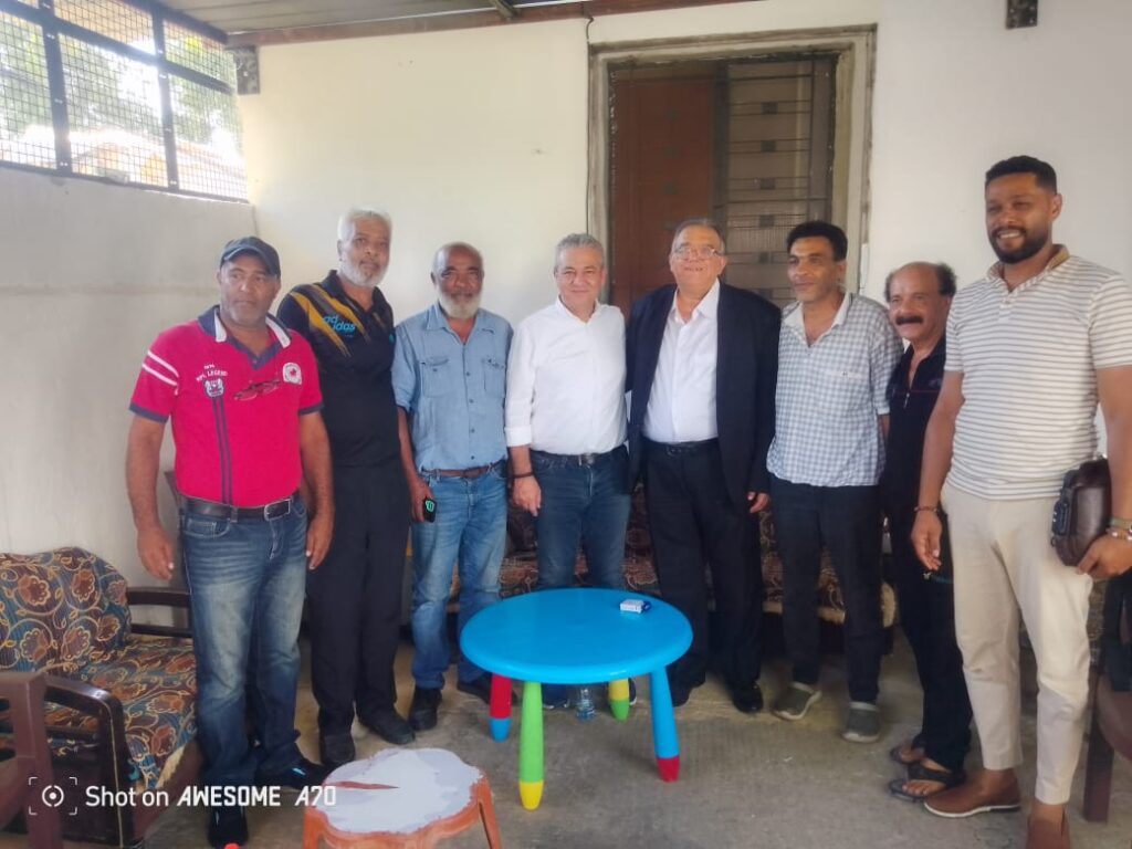 رئيس بلدية صيدا يزور مجمّع عين الحلوة السكني ويعد بتحسين البنية التحتية
