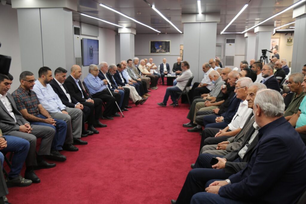 بهية الحريري تعزّي اللواء العبد إبراهيم خليل بوفاة والدته