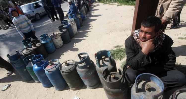 هيئة البترول بغزة: الاحتلال لم يسمح بدخول أي شاحنة غاز للقطاع اليوم