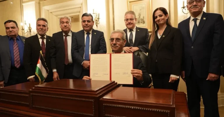 تثرير يكشف تأخّر وصول لجنة إدارة غزة إلى القطاع؟