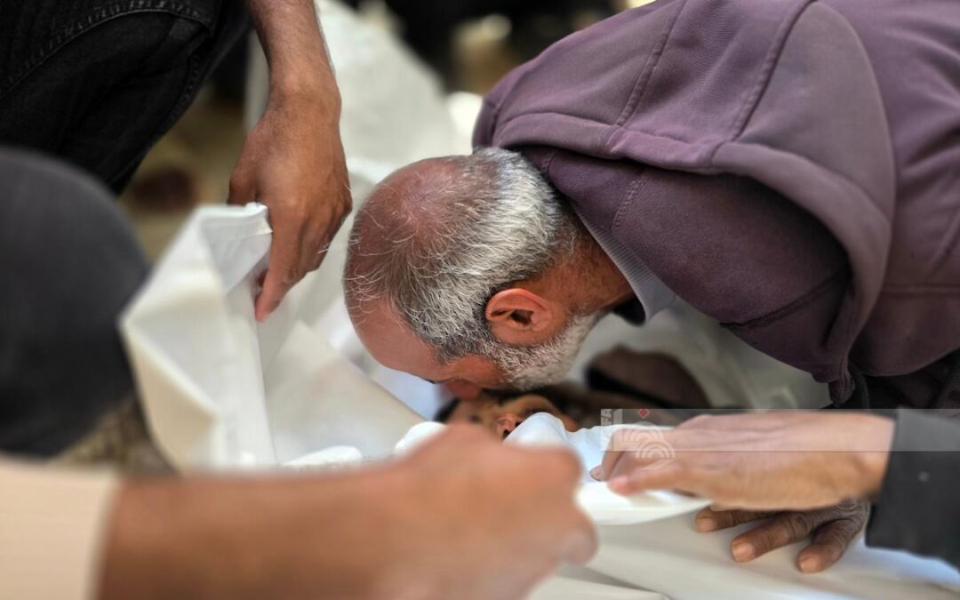 شهيد ومصابان في قصف للاحتلال على دير البلح