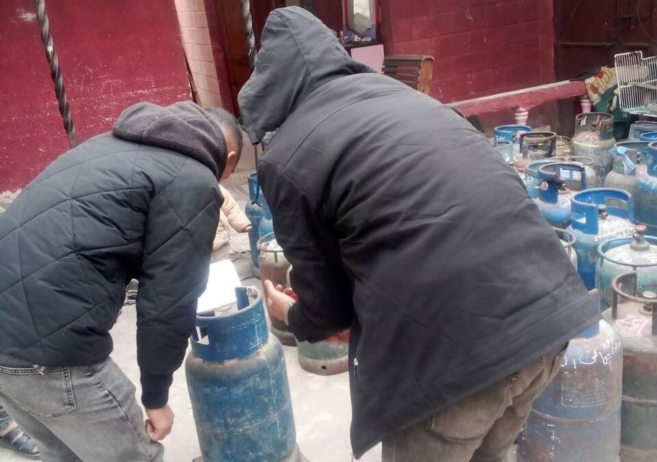 الهيئة العامة للبترول تؤكد ان ازمة غاز الطهي ما زالت قائمة رغم وقف اطلاف النار بالقطاع
