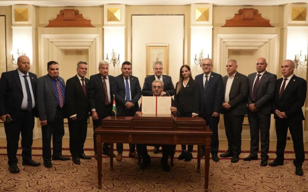 لجنة إدارة غزة تتفقد معبر رفح ومستشفى العريش ومراكز المساعدات
