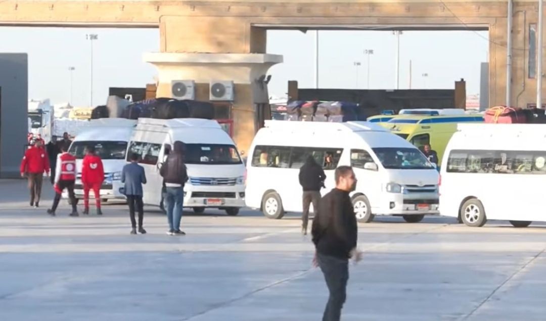 الدفعة السادسة من العائدين إلى غزة تصل معبر رفح