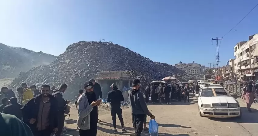 الاحتلال يغذي الكوارث البيئية والصحية في قطاع غزة