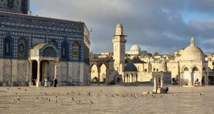 الاحتلال يواصل إغلاق المسجد الأقصى لليوم الـ25 على التوالي