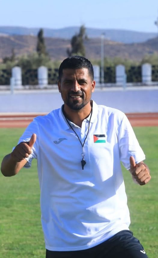 شخصية استثنائية صنعت المجد لاعبًا وتسير بثبات نحو التألق مدربًا