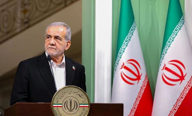 الرئيس الإيراني: وافقنا على عدم مهاجمة دول الجوار إلا بهذه الحالة
