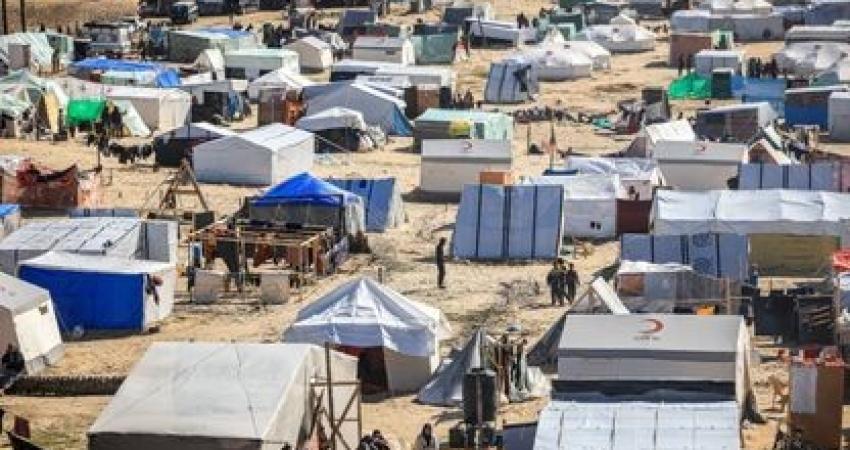 الطقس: أجواء صافية نسبية مع انخفاض في الحرارة