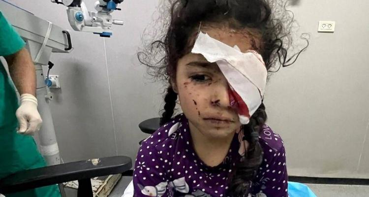 كارثة صامتة تهدد أبصار الغزيين.. آلاف مرضى العيون على حافة العمى بسبب قيود الاحتلال