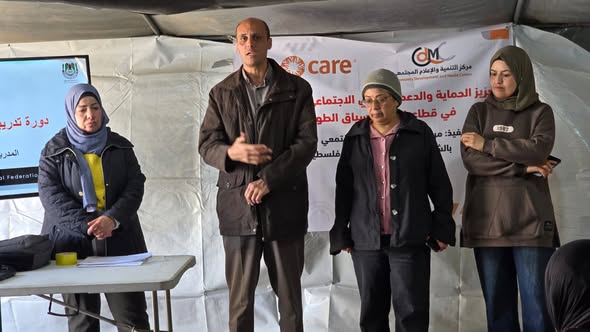 نقابة الصحفيين ومركز الاعلام المجتمعي يعقدان ورشة سلامة مهنية بغزة