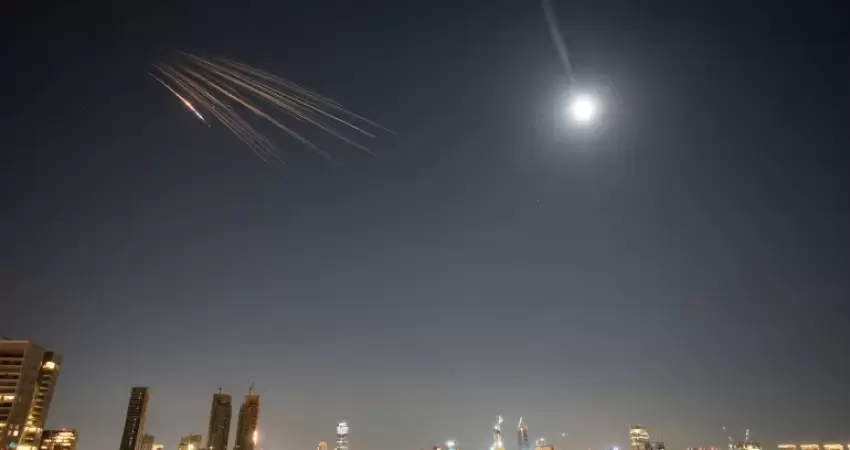 صحيفة امريكية : الولايات المتحدة أرسلت إلى إيران خطة من 15 بنداً لإنهاء الحرب