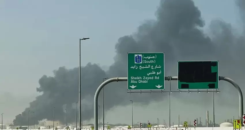 إيران توجه تحذيرا حاسما لأصحاب الفنادق الإماراتية والبحرينية