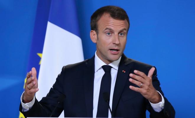 ماكرون يشدد على القيام بكل ما هو ممكن لعدم جر لبنان مجددا الى الحرب
