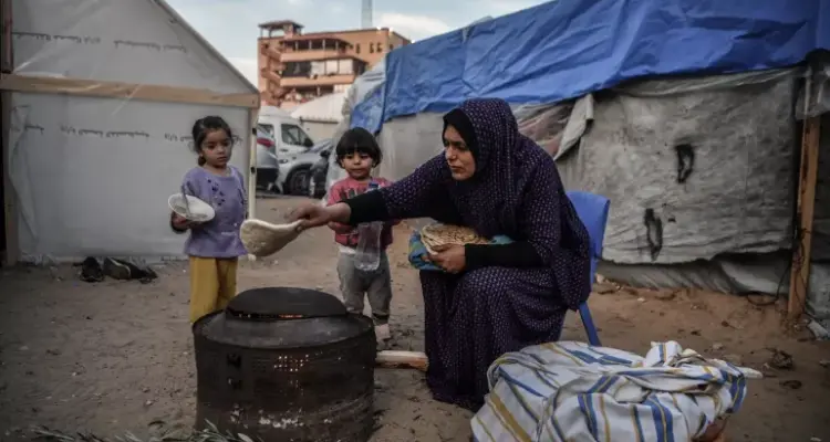 شبح المجاعة يلوح مجددا في غزة مع تشديد القيود على إدخال المساعدات والبضائع قبيل العيد