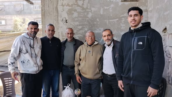 مجلس إدارة نادي أهلي النصيرات يجدد العهد مع القامات الرياضية وعوائل الشهداء