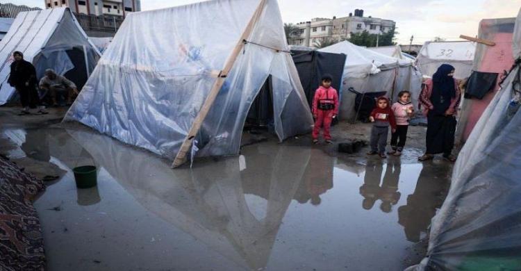 منخفض جوي عنيف يضرب فلسطين: أمطار غزيرة وعواصف رعدية خلال ساعات!