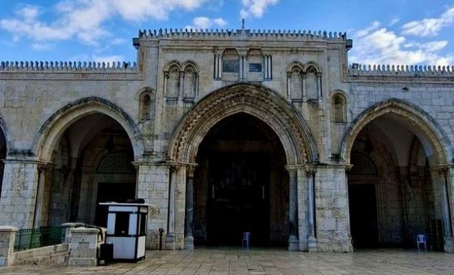 إسرائيل تواصل إغلاق المسجد الأقصى لليوم الـ36