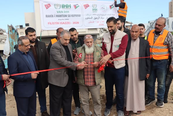 بلدية النصيرات تفتتح بئر مياه جديد يخدم شمال المخيم الجديد