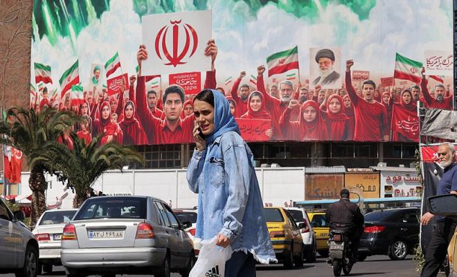 إيران ترد على ترامب: سنحرم واشنطن وحلفاءها من النفط والغاز لسنوات