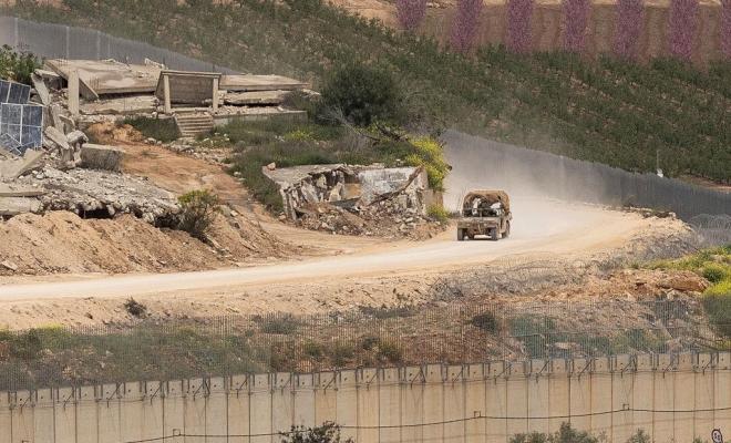 إسرائيل تتحدث عن “خط أصفر” بلبنان وتستهدف أشخاصا بذريعة اقترابهم منه