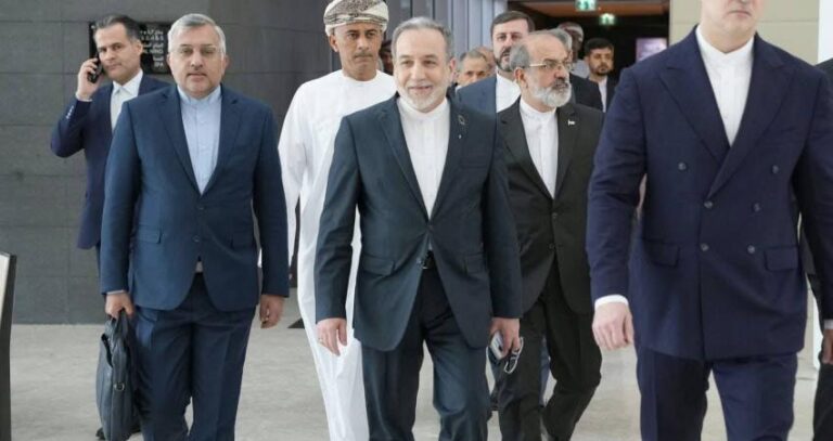 المقترح الإيراني الجديد.. تفتيت الملفات وإغراق ترامب في تفاصيل هرمز