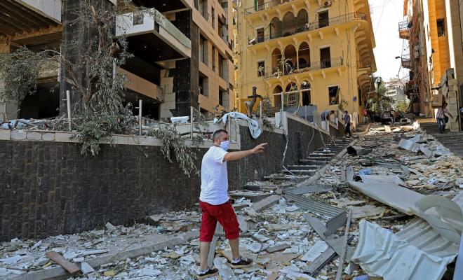 غارات إسرائيلية مكثفة تستهدف نحو 100 موقع لحزب الله في لبنان