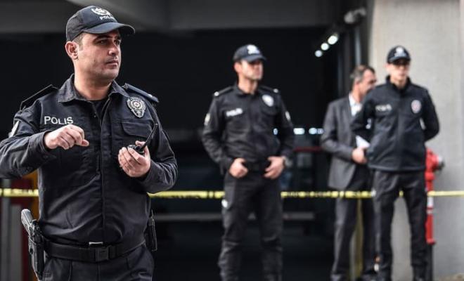 مقتل 3 أشخاص وإصابة شرطيين في إطلاق نار بمحيط قنصلية إسرائيل بإسطنبول