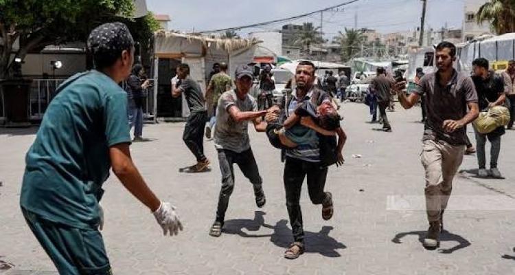 إصابتان جراء استهداف مسيّرة “إسرائيلية” لمواطنين في مخيم جباليا شمال قطاع غزة