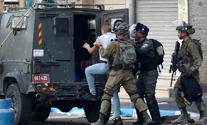 اعتقالات بحق 6 مواطنين واعتداء للمستوطنين بالضفة