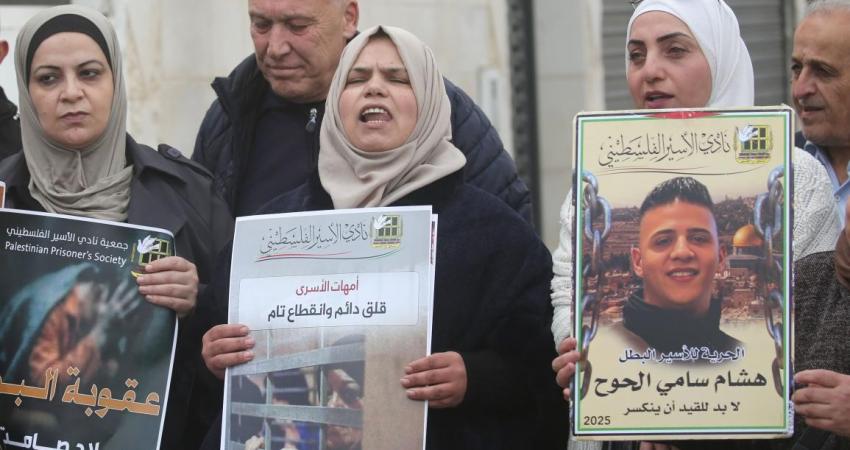 تحقيق صحفي: خلف غياهب الإخفاء… أسرى غزة يقبعون وراء جدران من الأكاذيب الإسرائيلية