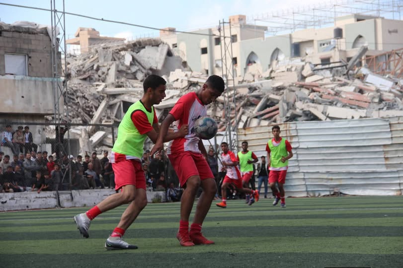 غزة الرياضي والمجمع الإسلامي يكملان عقد المتأهلين لنصف نهائي بطولة الأمل لمواليد 2009