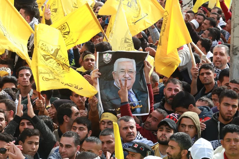 سحويل: المؤتمر الثامن لفتح محطة سيادية عابرة للجغرافيا لإعادة بناء المشروع الوطني إقرار استراتيجية “الساحات الأربع” لاستيعاب كوادر الشتات وترسيخ وحدة القرار الحركي تزامن المؤتمر مع ذكرى النكبة رسالة تمسك بالثوابت: حق العودة لا يسقط بالتقادم ووحدة القرار الفتحاوي تتجاوز حدود الجغرافيا