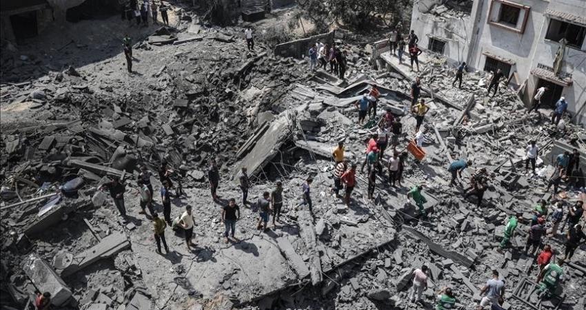 تمهيد ناري لمرحلة أكثر وحشية.. ما وراء عودة الاحتلال لمجازر قصف المربعات السكنية في غزة؟