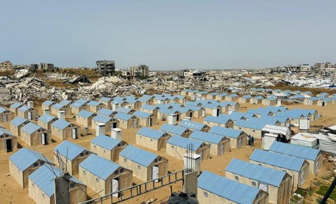 الأشغال تواصل إنشاء مراكز إيواء وحصر أضرار ركام غزة