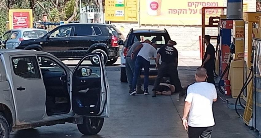 صحيفة عبرية تكشف تفاصيل عملية إطلاق النار في “كوخاف يائير”.. وبن غفير يهدد بالـ “إعدام”