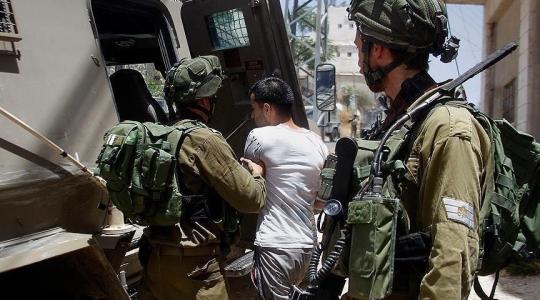 تخللها مواجهات.. قوات الاحتلال تنفذ حملة مداهمات واعتقالات في الضفة والقدس