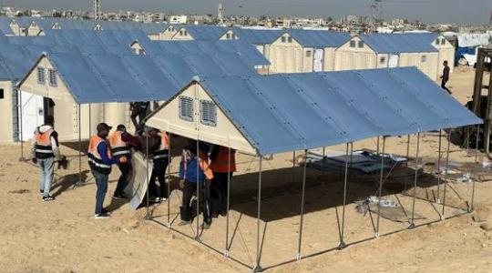 “الأشغال” تواصل إنشاء مراكز الإيواء وإدارة الركام وحصر الأضرار بغزة