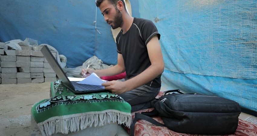 العكر : الانقطاع المتكرر للانترنت يؤثر علي جودة التعليم الالكتروني